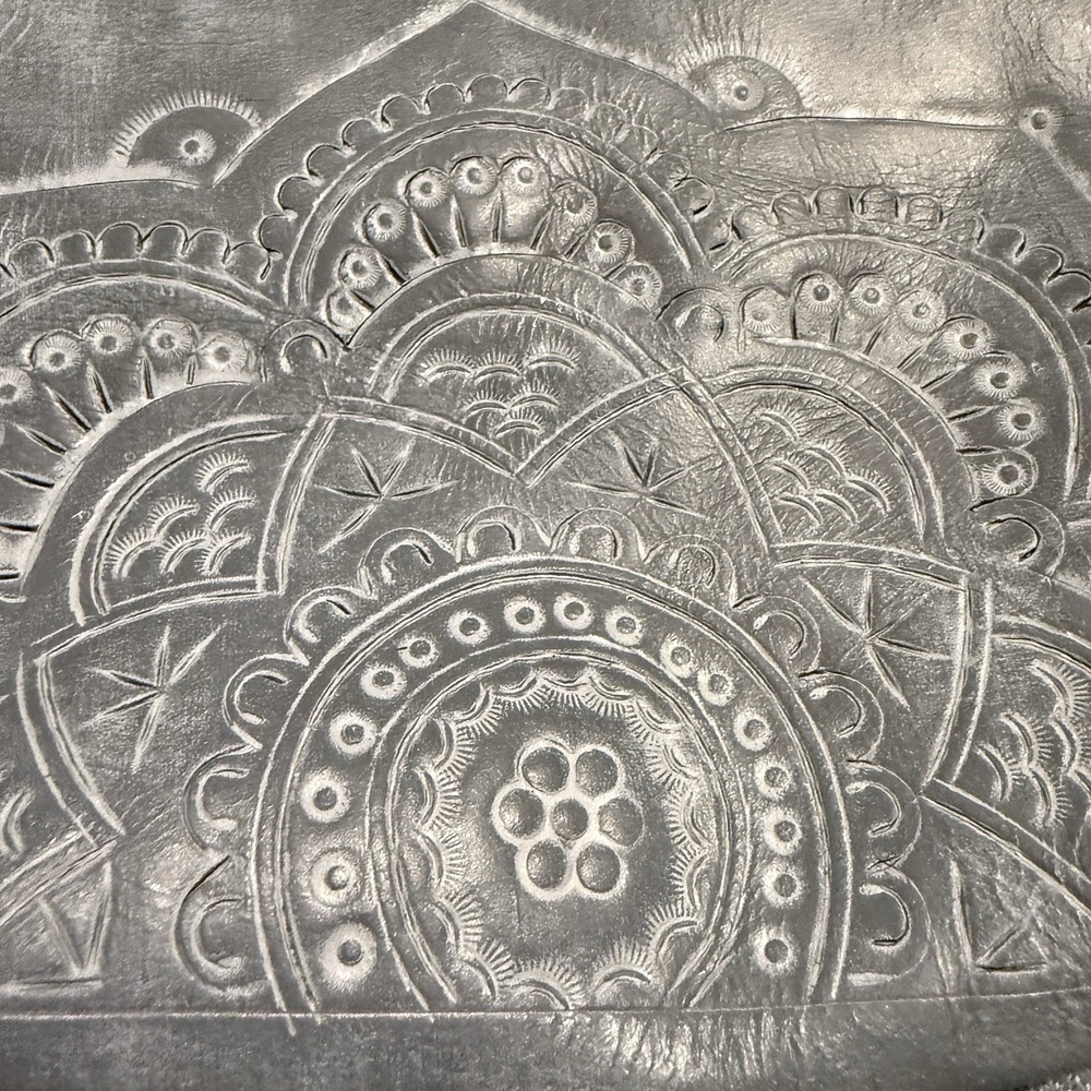 Embossed Metallic Silver Wristlet Clutch - Picture 1 of 8